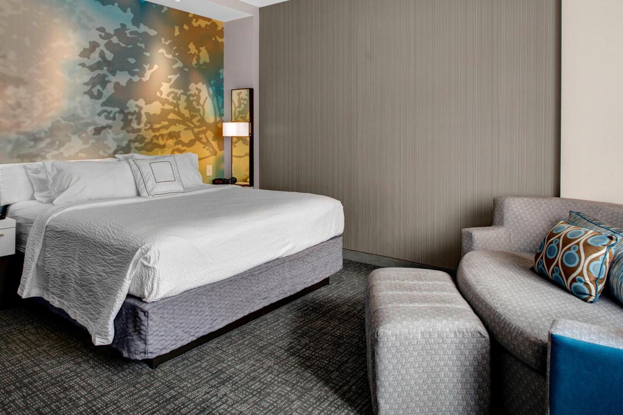 Отель Courtyard By Marriott Карролтон Экстерьер фото